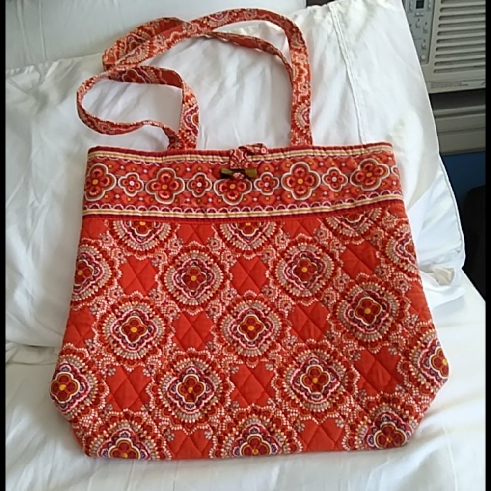 Vera Bradley “Paprika” tote.
